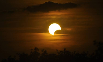 ¿Cuándo se podrá ver el eclipse solar en México y desde dónde se apreciará mejor?