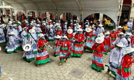 Carnaval reactiva la economía en Huauchinango